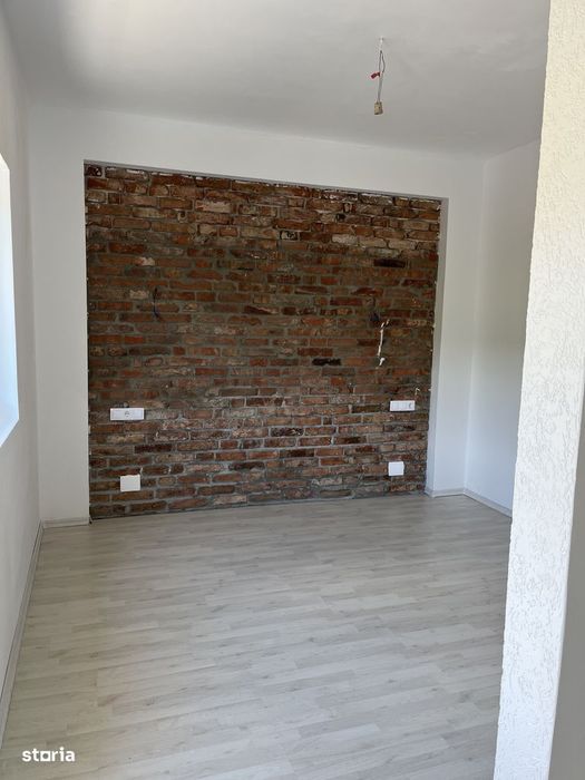 SUPER OFERTA : Casa de vanzare P+1+M Gilau Vest