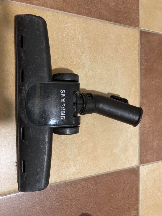 Perie aspirator samsung - pt piese, capat lipsa