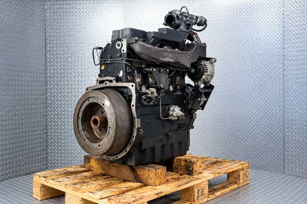 Motor Perkins 1004-4T Reconditionat Uniterra