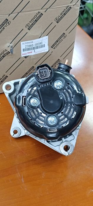 Генератор Land Cruiser 200