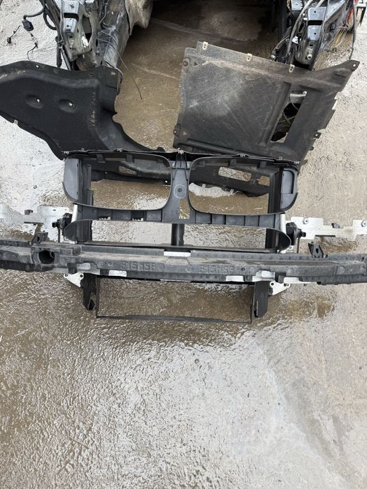 Маска очиларка Бмв х5 ф15 (maska bmw x5 f15)