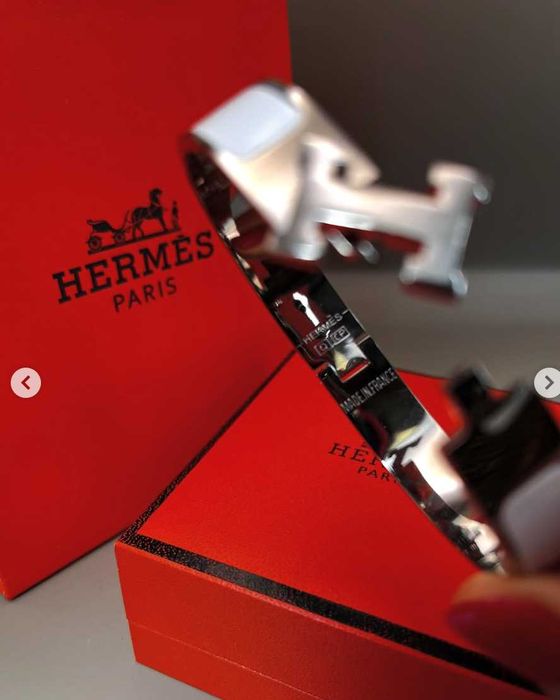 Hermes Гривнаи и Пръстен