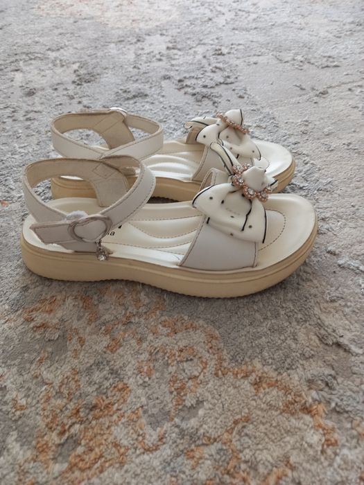 Сандалии детские