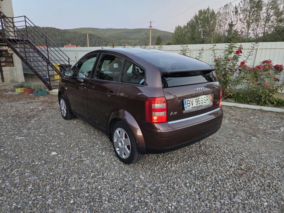 Vând Audi A2 1.4