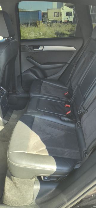 Audi SQ5 Competition 326 cp