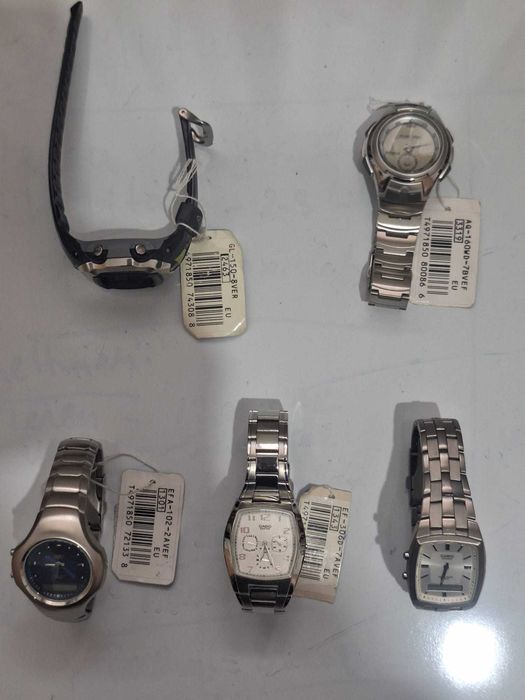 Vând lot de 5 ceasuri Casio (G-Shock, Edifice, Lineage Titanium)
