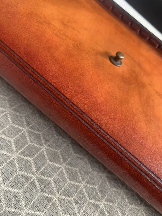 Кожен Калъф за лаптоп/ ipad.