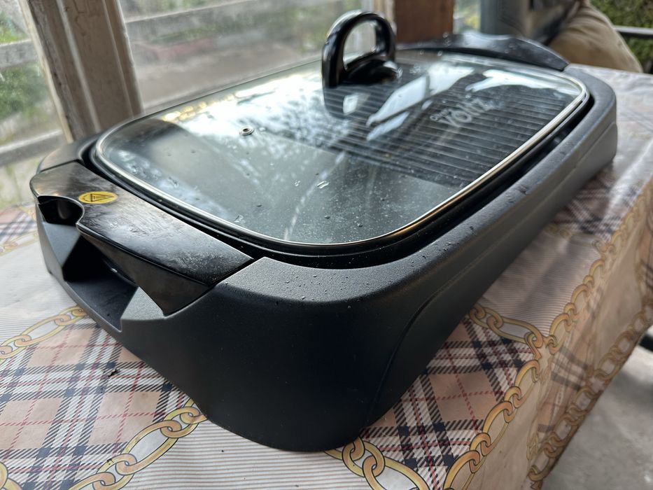 Електрическа скара с капак Voltz 2000W
