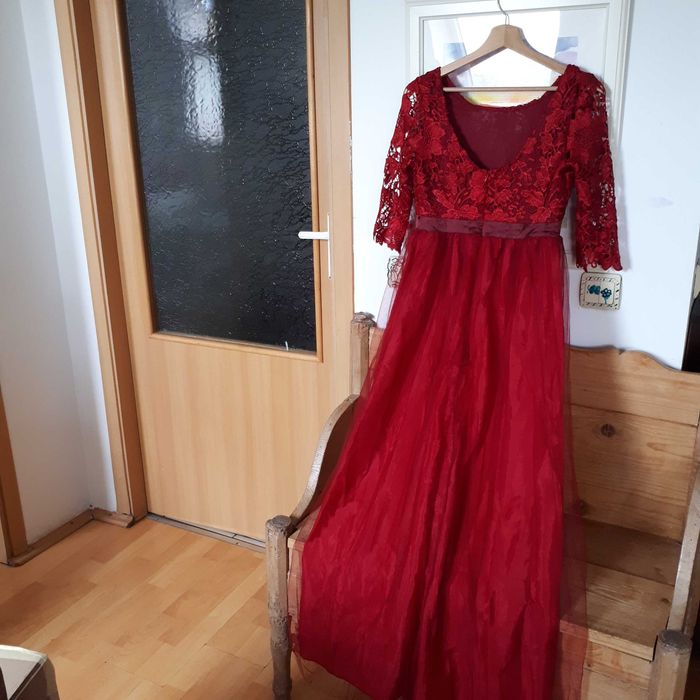 Rochie de seara dantela rosu rosie burgund marimea 38