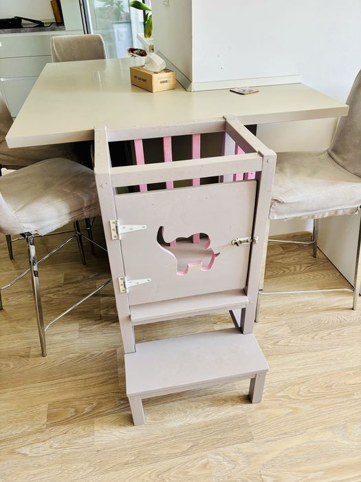 Turn de invatare lemn, learning tower, activitati copii, Montessori