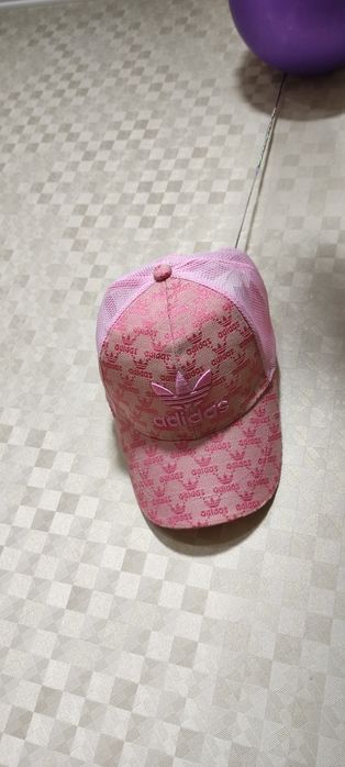 Кепка женская стильная