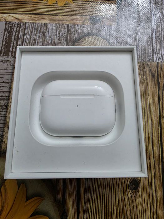 ОРИГИНАЛНИ Air pods pro 2 Слушалки