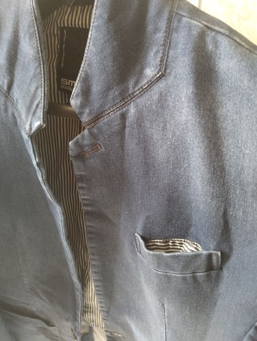 Куртка джинсовая