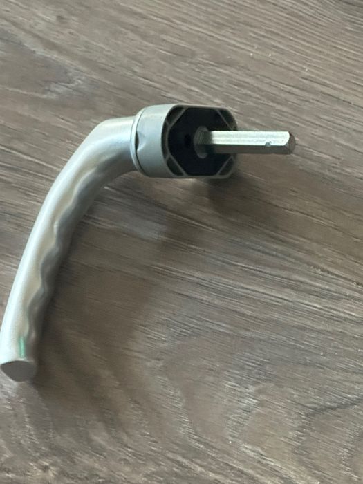 Дръжки за врати и прозорци за дограма