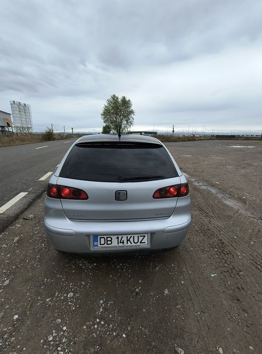 Vand sau schimb seat  ibiza 2006