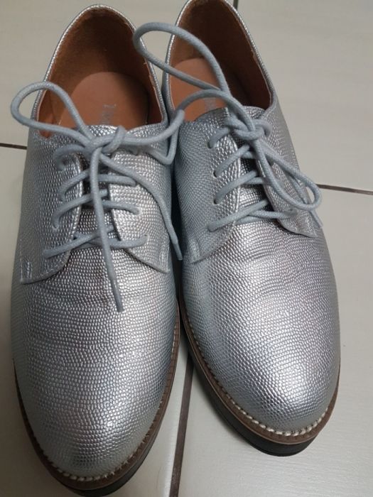 Vand pantofi dama Derby