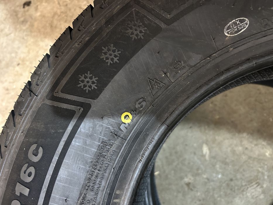 215 75 16 C Tracmax Noi