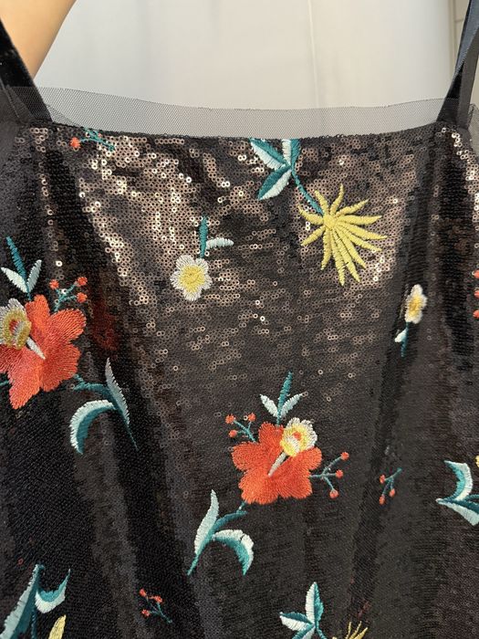 Продам дизайнерское платье