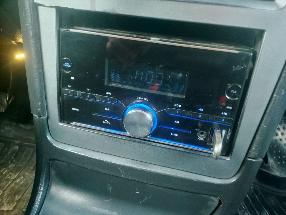 Магнитол  для авто