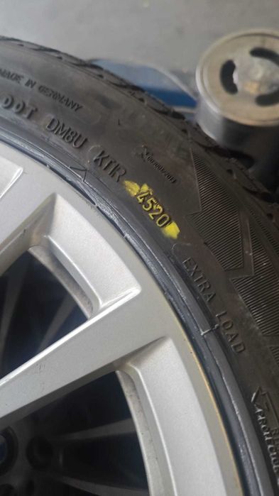 Jante BMW Seria 5 G30 G31 Anvelope iarna Goodyear Runflat 245 45 18