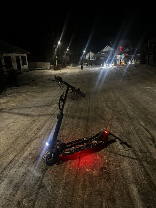 Trotineta elctrica jrh t13