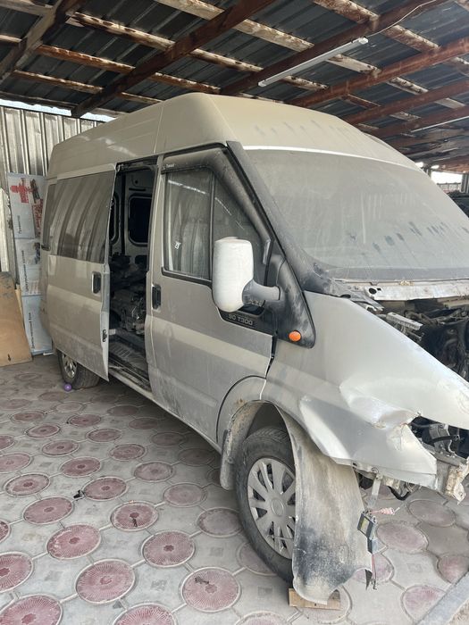 Форд Транзит 2004гв на запчасти