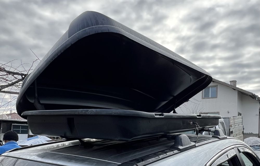 Автобокс (багажник за кола). Бартер за теглич.