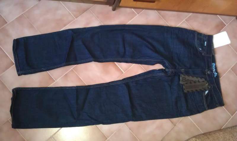 Дънки оригинални Bench