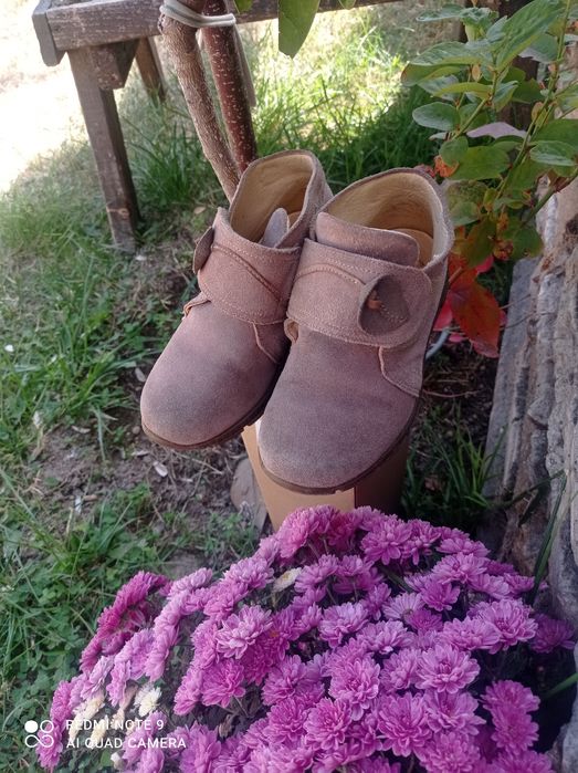 Ботички за момиче
