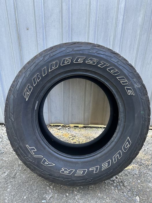Летнии шины bridgestone A/T 275/65/R17