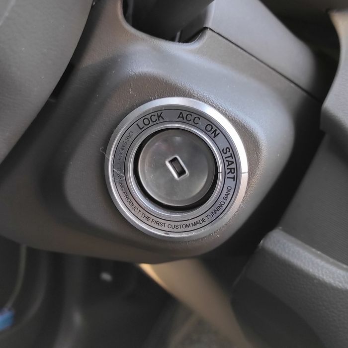 Полики в салон Cobalt Ravon-R4