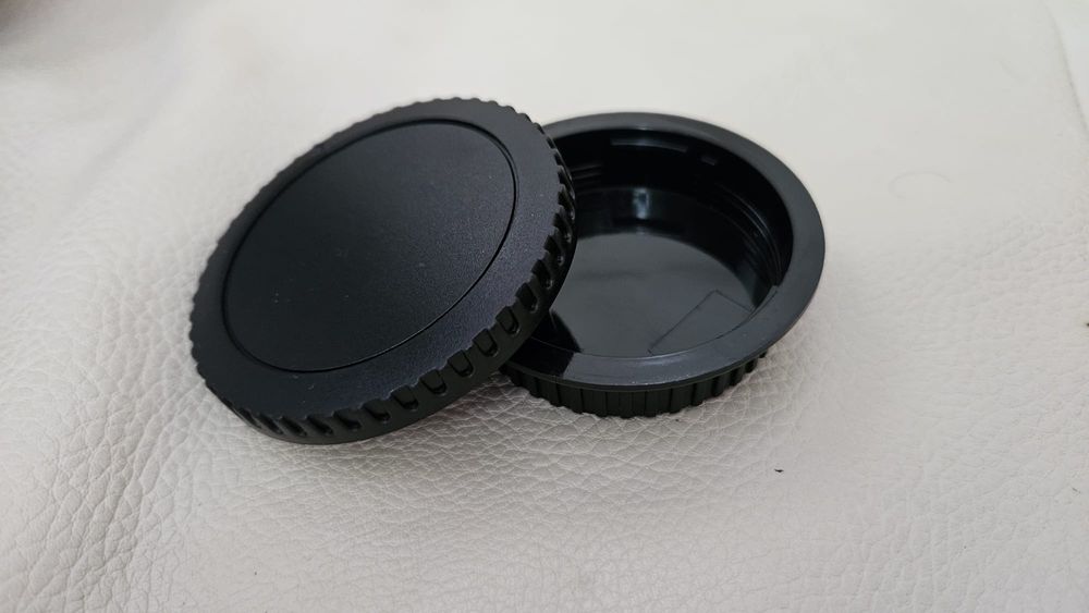 Set capace pentru Canon  capac obiectiv și capac body corp aparat