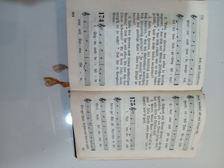 Carte veche rugăciuni wien 1951