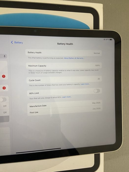 Продается iPad 11 A16 silver с гарантией