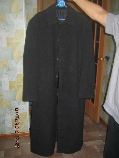Продам мужское пальто