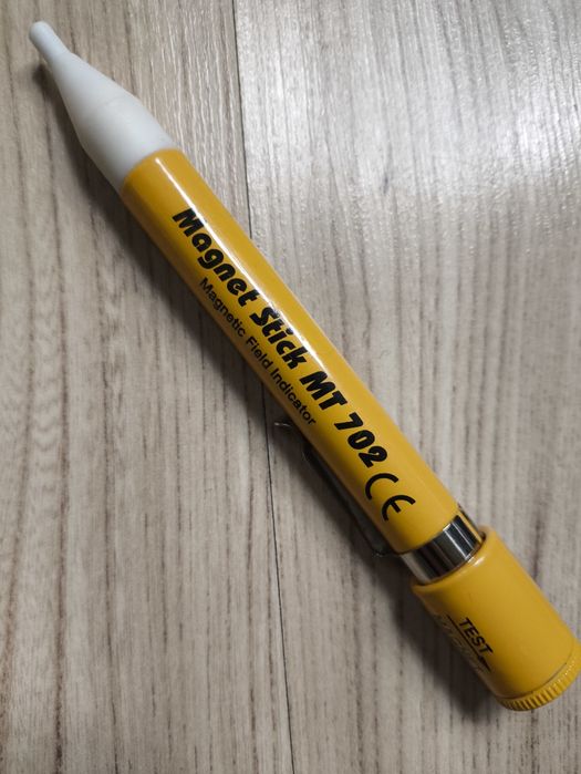 Инструменти за електро техници два детектора