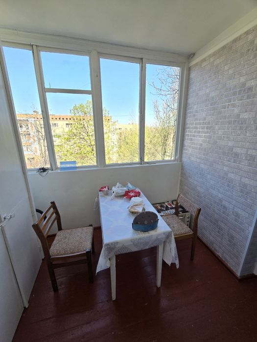 2/3/4 балкон 2х6 Феруза Массив 77-Серия Продается квартира 2-Комнатная