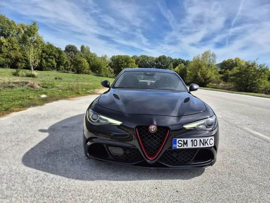 Alfa Romeo Giulia Alfa Romeo Giulia Quadrifoglio 2018