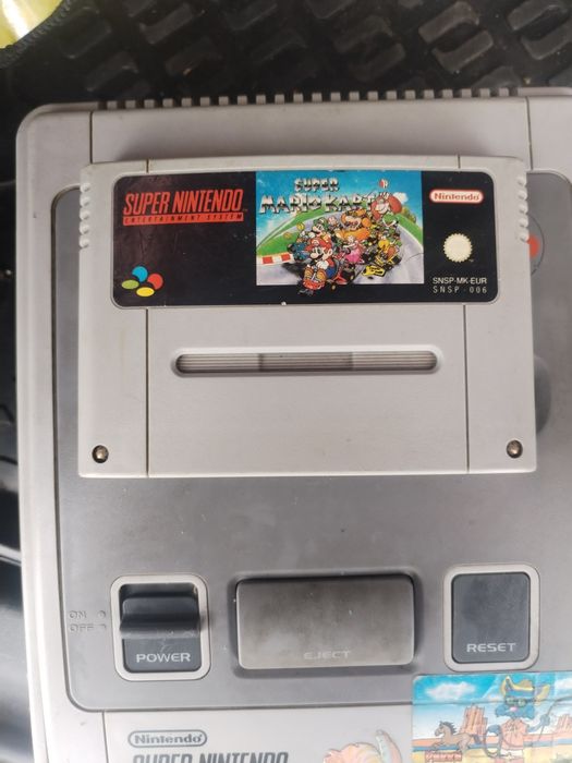 Super Nintendo продам с телевизором