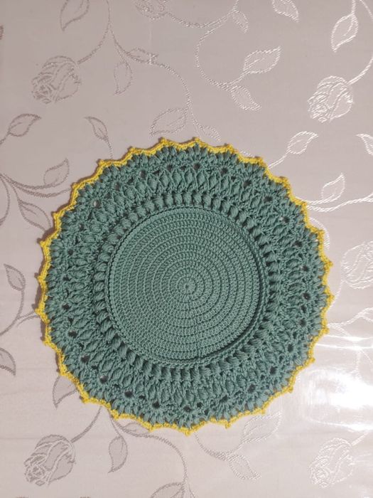 Салфетки под оорячее, под вазы, как декор