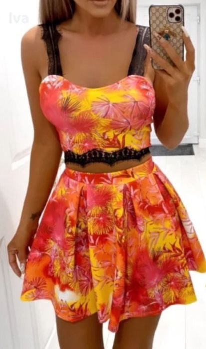 Различни рокли , S-M-L размер