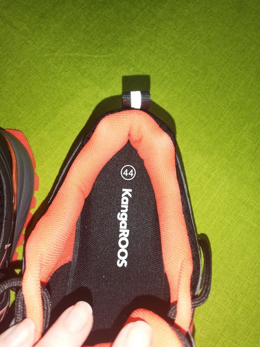 Маратонки мъжки нови