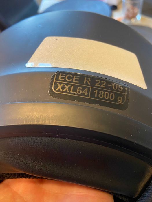 Vand casca Harley Davidson, sec, ECERXXL64 1800g flip-up  400lei neg.