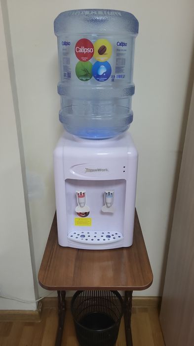 Продам диспенсер