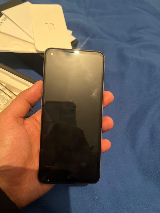 Oppo с лупой и реалми 6