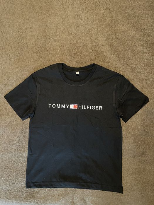 Tommy Hilfiger тениска – черна, нова, размер L