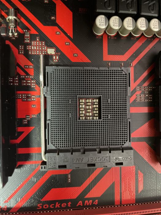 Продам комплект ryzen 5600 + b450m