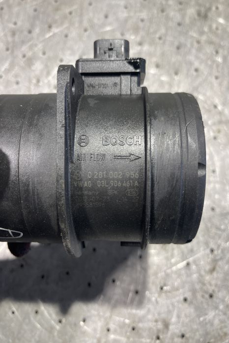 Debitmetru aer 0 281 002 956 Skoda Kodiaq prima generatie seria Cross