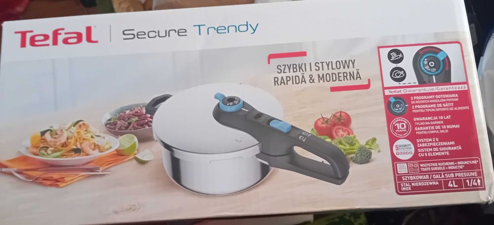 Тенджера под налягане Tefal Secure Trendy