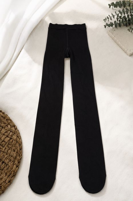 Продам новые колготки Uniqlo,раз.48.